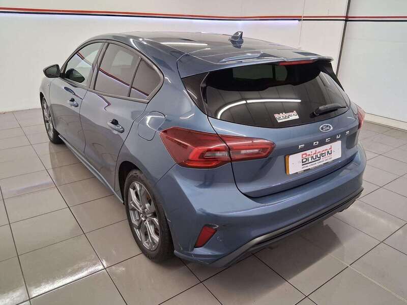 Used Ford Focus 2023 for sale - 77050671: Photo 4