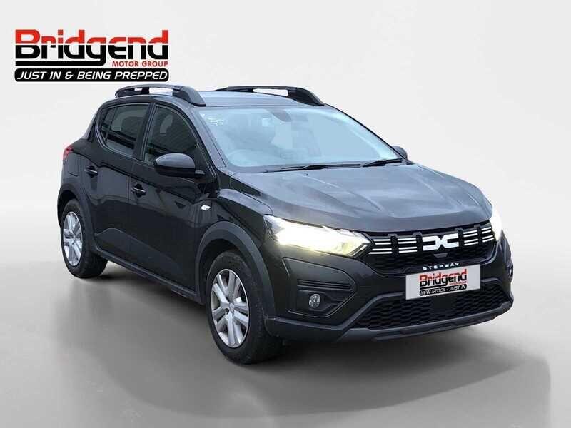 Used Dacia Sandero Stepway 2023 for sale - 76549575: Photo 1