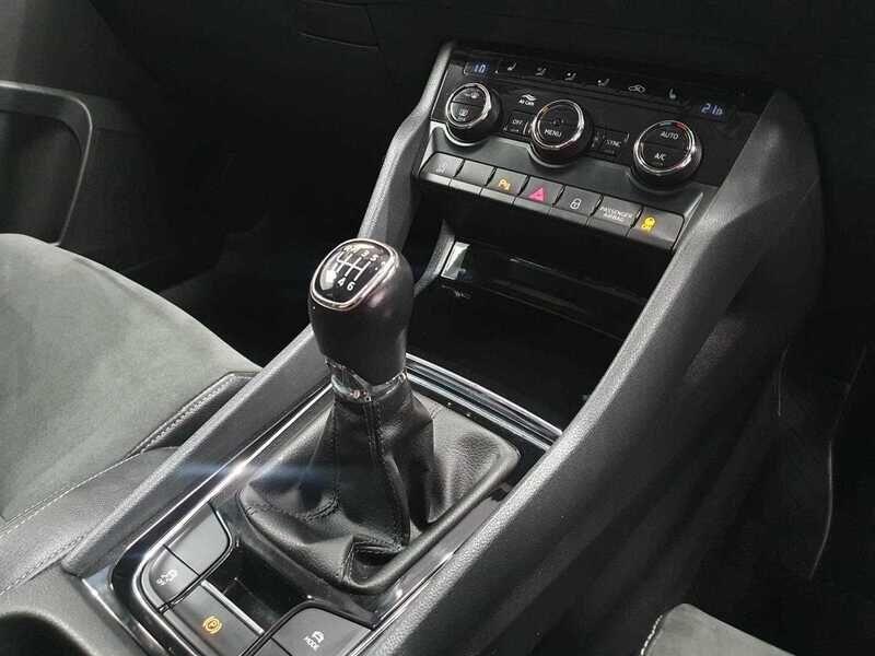 Used Skoda Karoq 2019 for sale - 76137165: Photo 18