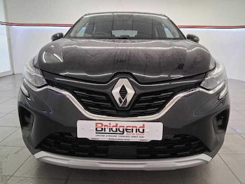 Used Renault Captur 2022 for sale - 76137454: Photo 2