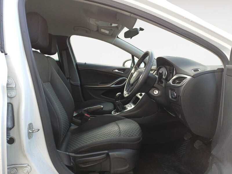 Used Vauxhall Astra 2019 for sale - 77813907: Photo 2