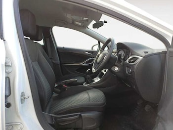 Used Vauxhall Astra 2019 for sale - 77813907: Photo