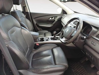 Used Renault Kadjar 2019 for sale - 76136191: Photo 2