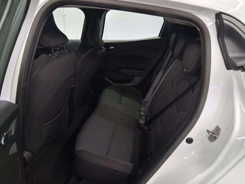 Used Renault Clio 2023 for sale - 76499214: Photo 15