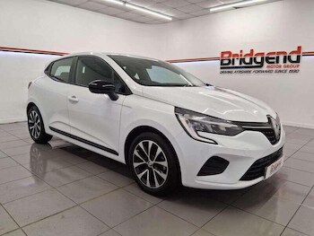 Used Renault Clio 2023 for sale - 76499214: Photo