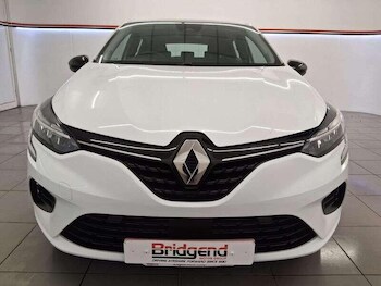 Used Renault Clio 2023 for sale - 76499214: Photo