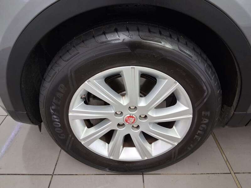 Used Jaguar E-Pace 2019 for sale - 77050741: Photo 7