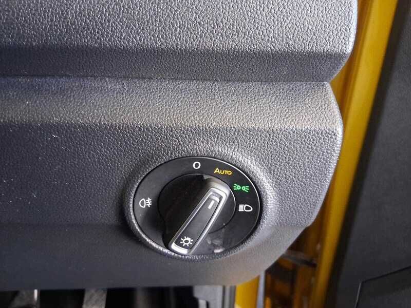 Used Volkswagen T-Roc 2019 for sale - 78040445: Photo 23