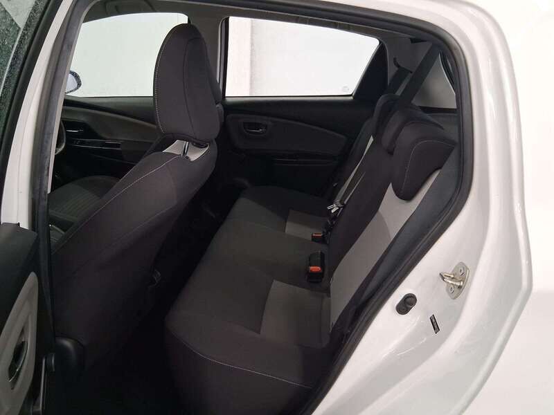 Used Toyota Yaris 2019 for sale - 77050578: Photo 15