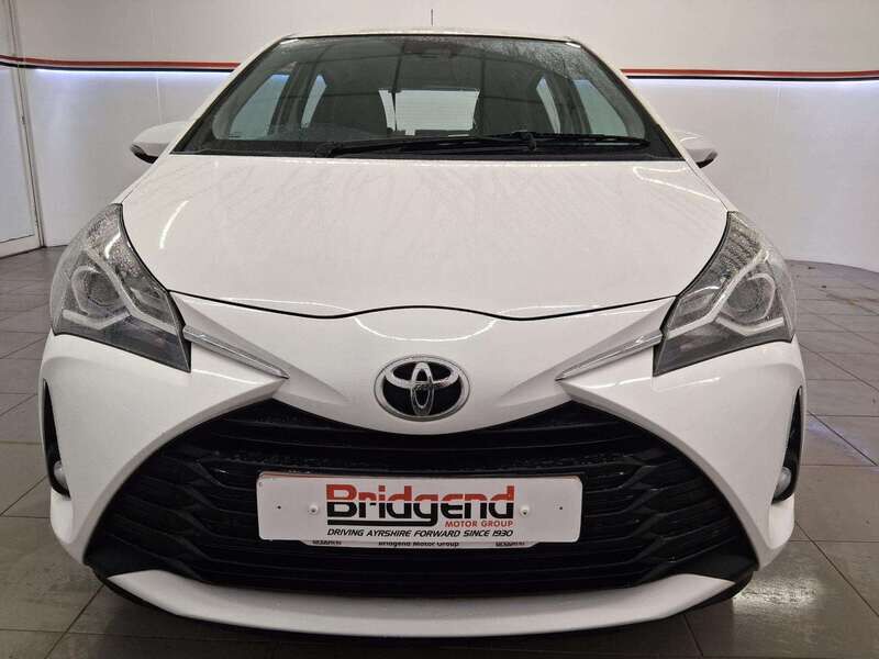 Used Toyota Yaris 2019 for sale - 77050578: Photo 2