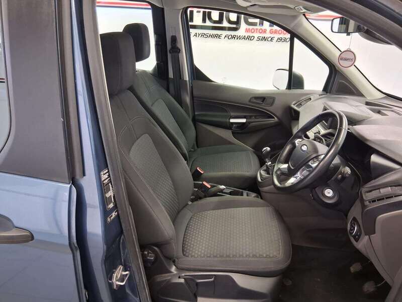 Used Ford Grand Tourneo Connect 2020 for sale - 78040443: Photo 11