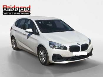 2019 (19) - 220i SE 5dr DCT