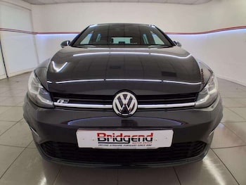 Used Volkswagen Golf 2019 for sale - 77050715: Photo