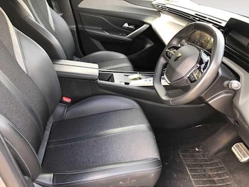 Used Peugeot 308 2023 for sale - 76136792: Photo 4