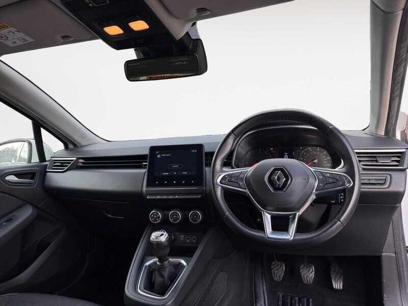 Used Renault Clio 2019 for sale - 76337277: Photo 5