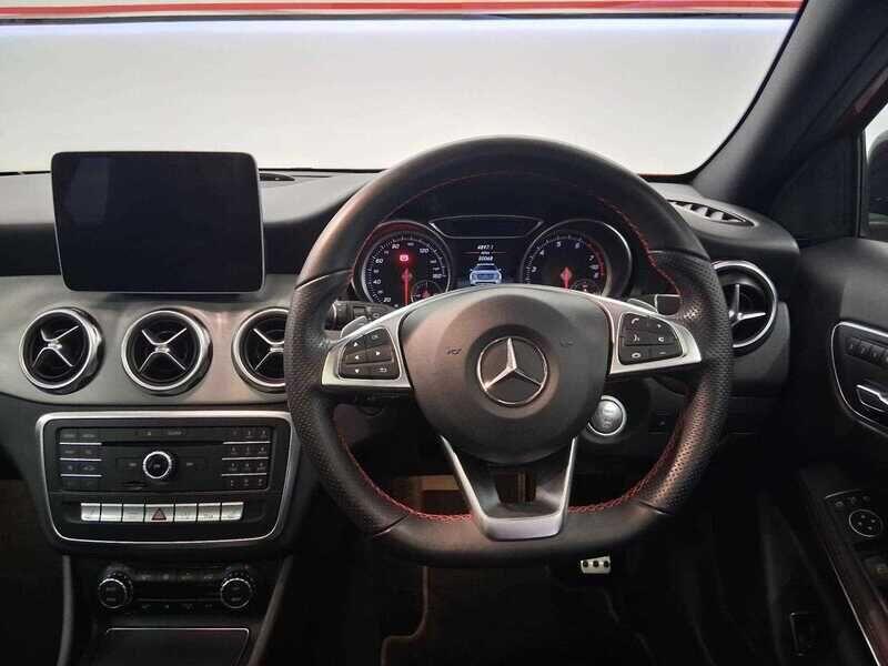 Used Mercedes-Benz GLA 2020 for sale - 76135884: Photo 10