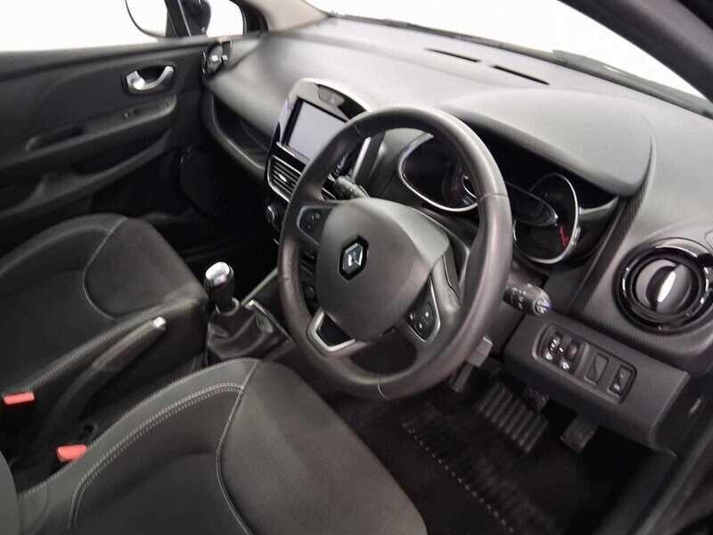 Used Renault Clio 2019 for sale - 76137524: Photo 10
