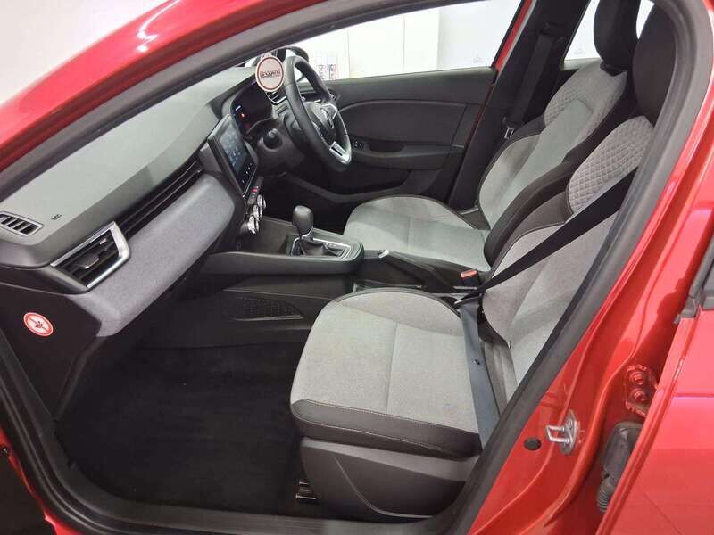 Used Renault Clio 2024 for sale - 77813974: Photo 15