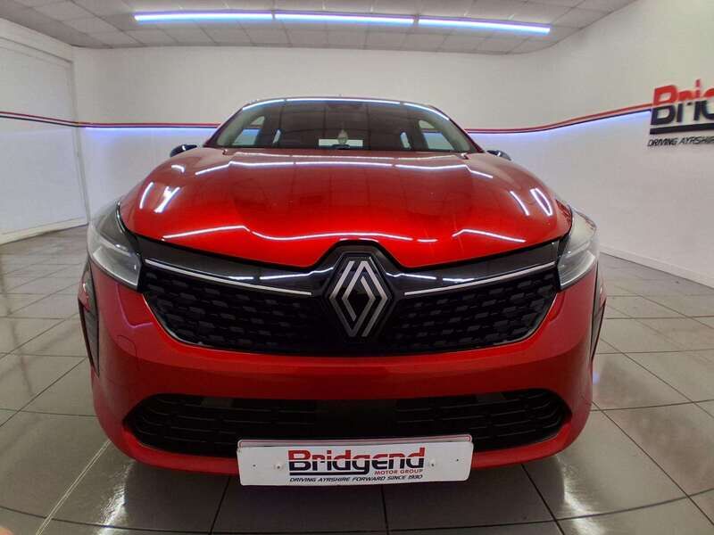 Used Renault Clio 2024 for sale - 77813974: Photo 2