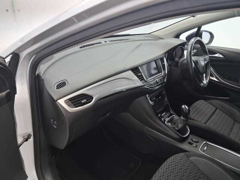 Used Vauxhall Astra 2021 for sale - 77050639: Photo 13