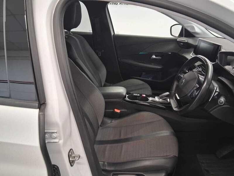 Used Peugeot 208 2020 for sale - 76135876: Photo 11