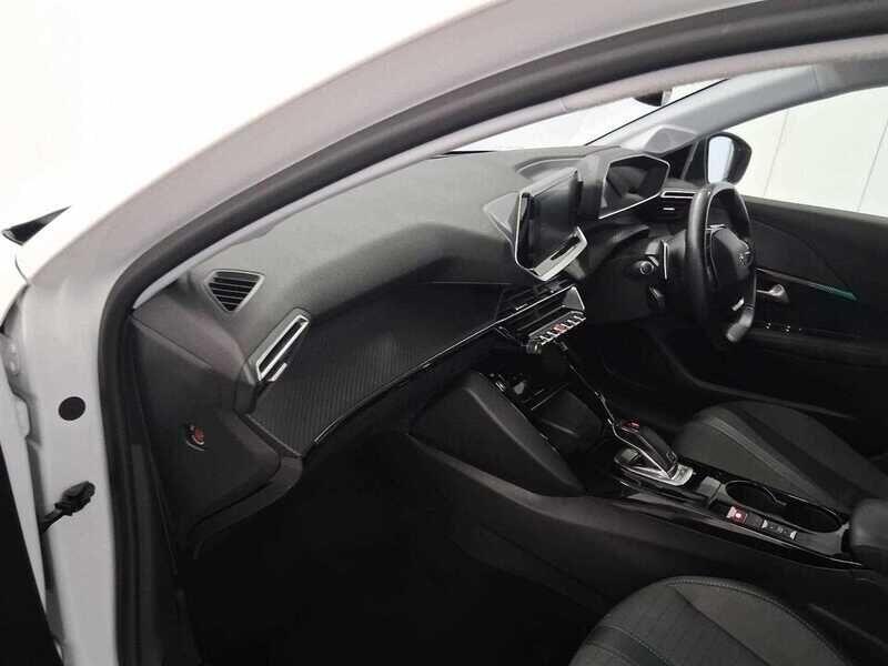 Used Peugeot 208 2020 for sale - 76135876: Photo 13