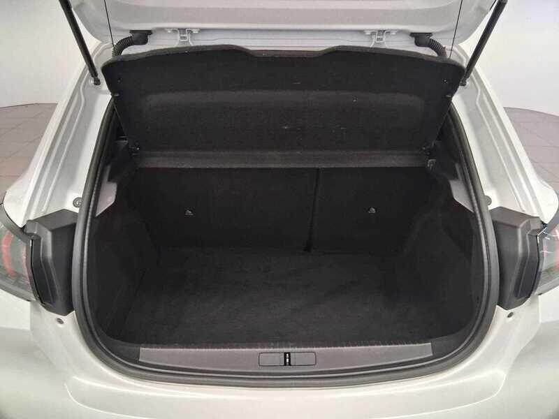 Used Peugeot 208 2020 for sale - 76135876: Photo 8