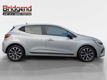Used Renault Clio undefined for sale - 77050651: Photo