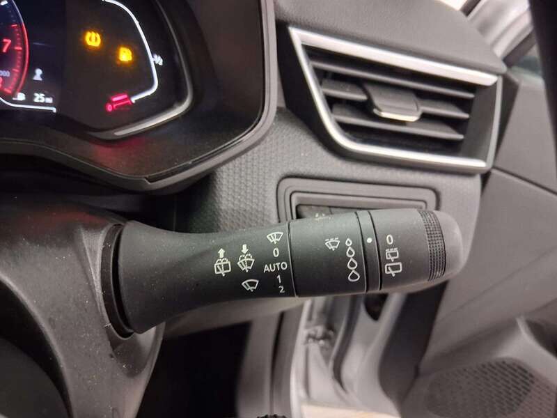 Used Renault Clio 2023 for sale - 77050651: Photo 22