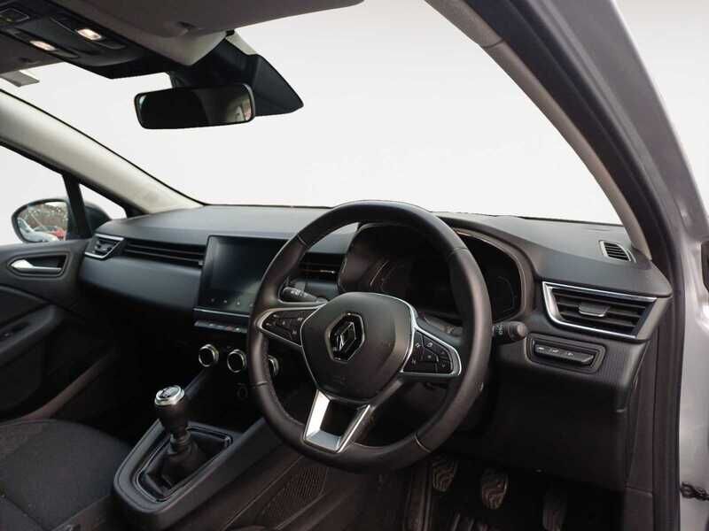 Used Renault Clio 2023 for sale - 77050651: Photo 3