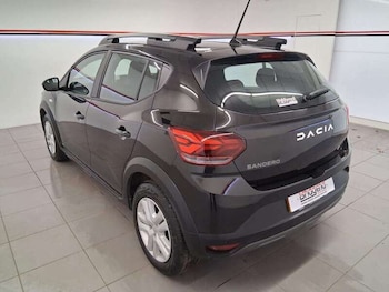 Used Dacia Sandero Stepway 2023 for sale - 77050731: Photo