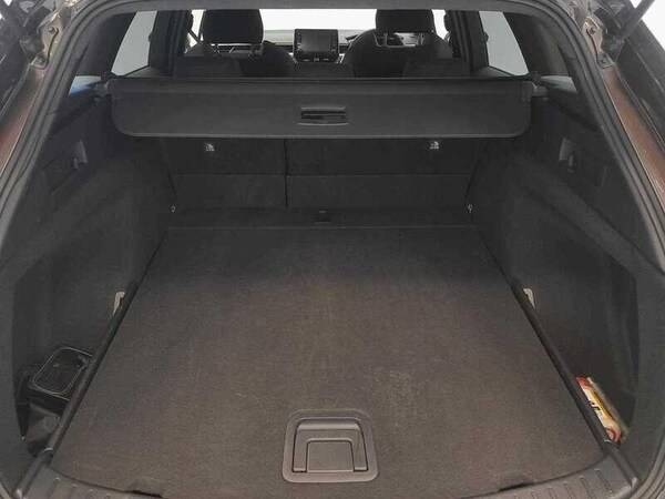 Used Suzuki Swace 2022 for sale - 76136053: Photo 7