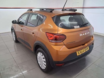 Used Dacia Sandero Stepway 2023 for sale - 79309690: Photo