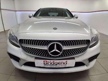 Used Mercedes-Benz C-Class 2020 for sale - 76136980: Photo 2