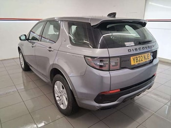 Used Land Rover Discovery Sport 2022 for sale - 79309491: Photo