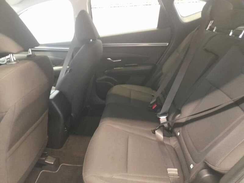 Used Hyundai TUCSON for sale - 76472300: Photo 16