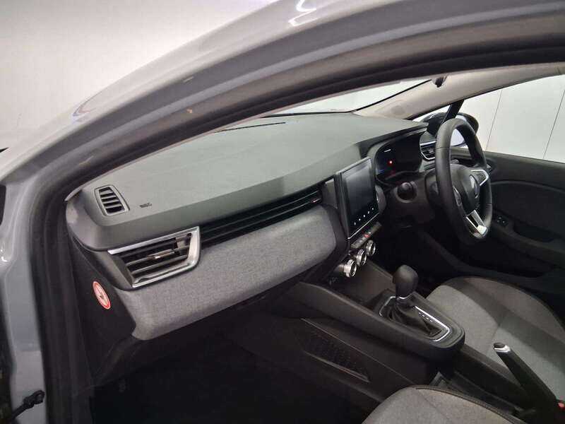 Used Renault Clio 2024 for sale - 77050560: Photo 13