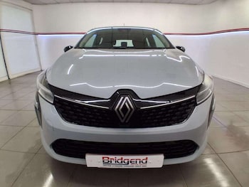 Used Renault Clio 2024 for sale - 77050560: Photo