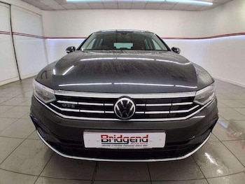 Used Volkswagen Passat 2021 for sale - 76138491: Photo 2