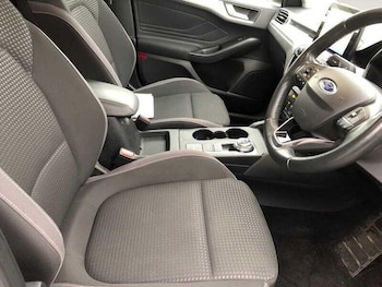 Used Ford Focus 2020 for sale - 76159115: Photo 4