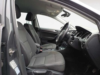 Used Volkswagen Golf 2020 for sale - 77591628: Photo