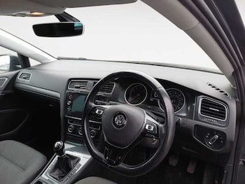 Used Volkswagen Golf 2020 for sale - 77591628: Photo