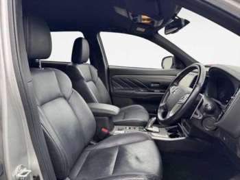 Used Mitsubishi Outlander 2020 for sale - 74874269: Photo