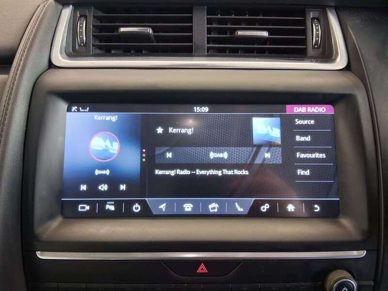 Used Jaguar E-Pace 2020 for sale - 77814621: Photo 17