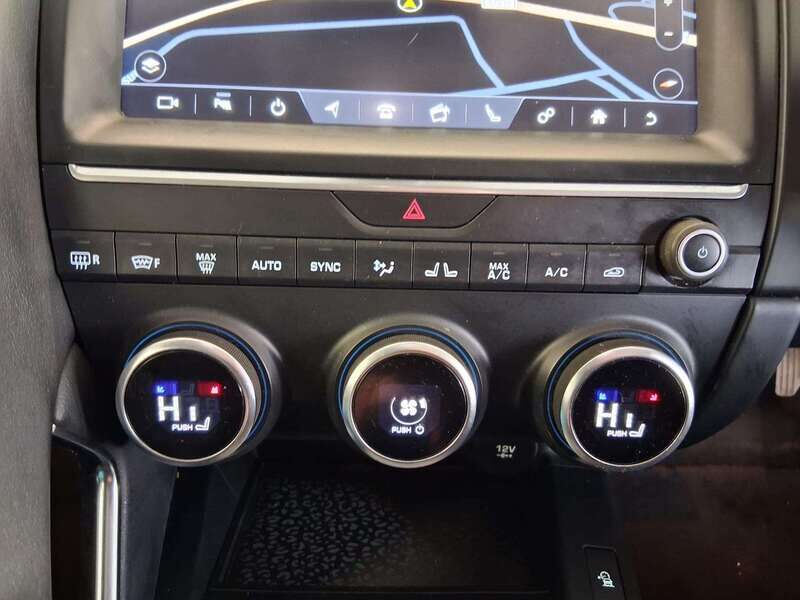 Used Jaguar E-Pace 2020 for sale - 77814621: Photo 20