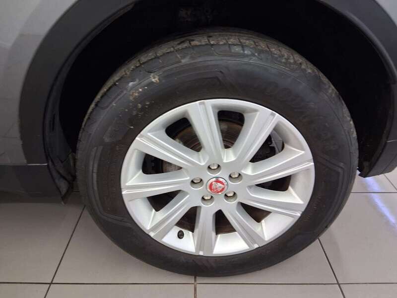 Used Jaguar E-Pace 2020 for sale - 77814621: Photo 7