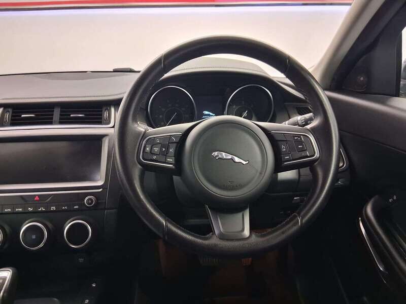 Used Jaguar E-Pace 2020 for sale - 77814621: Photo 9