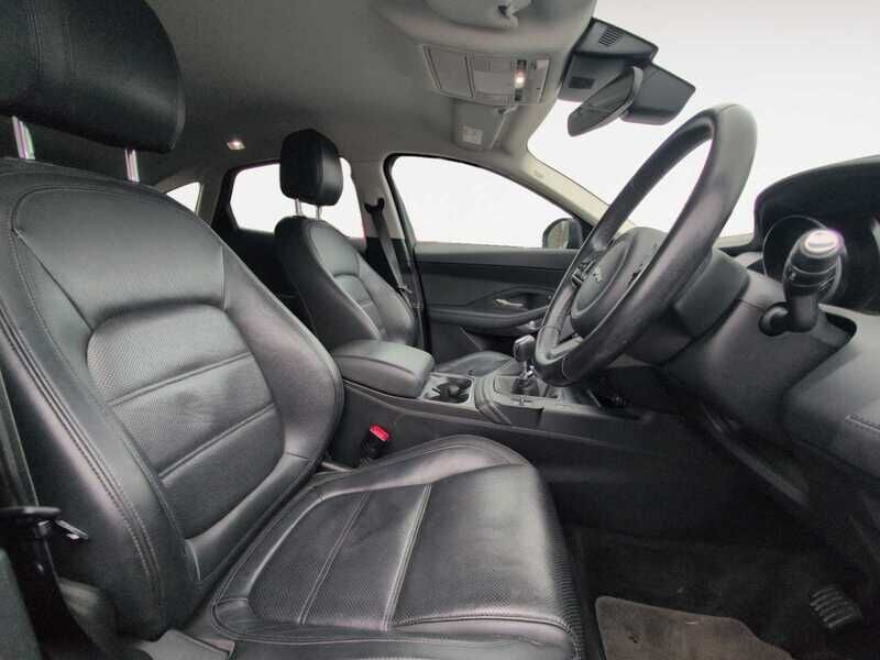 Used Jaguar E-Pace 2019 for sale - 77814017: Photo 4