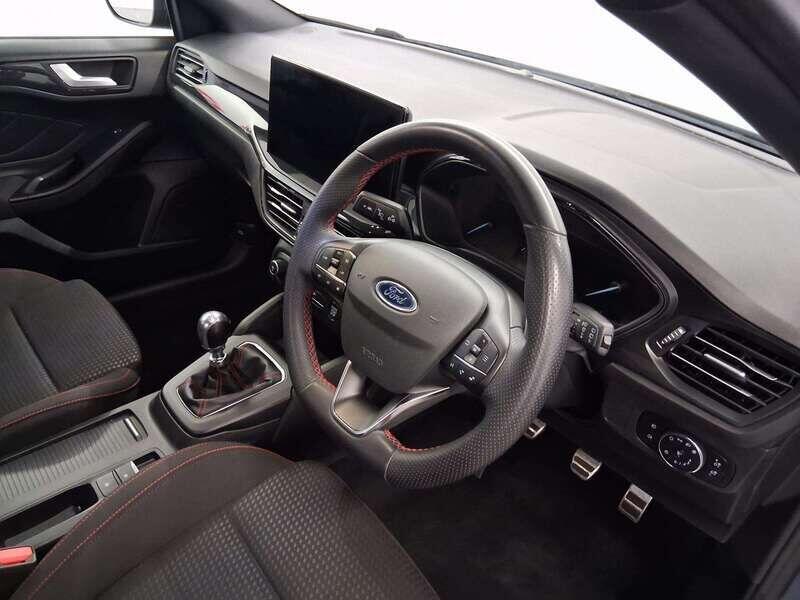 Used Ford Focus 2023 for sale - 76152689: Photo 10