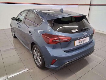 Used Ford Focus 2023 for sale - 76152689: Photo 4